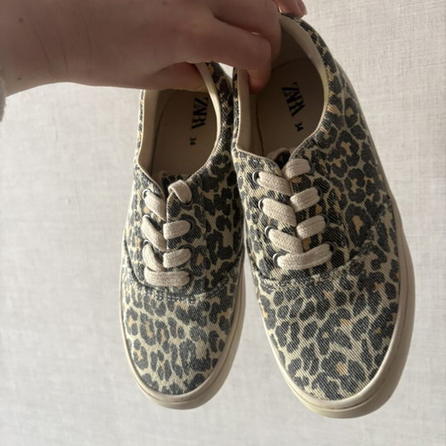 Zara shoes size 34 used, beige