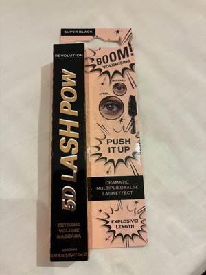 Revolution 5D Lash Pow Mascara Super Black new in box