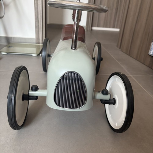 Little Dutch retro children's car