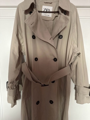 Zara καπαρντίνα σαν καινούργια, μπεζ, oversized, με ζώνη και τσέπες