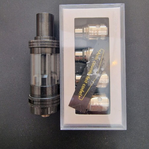 Uwell Crown vape used with 1 pack new coils
