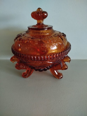 Κεχριμπαρένια vintage φοντανιέρα με καπάκι Jeannette Glass στυλ Grapes & Leaves
