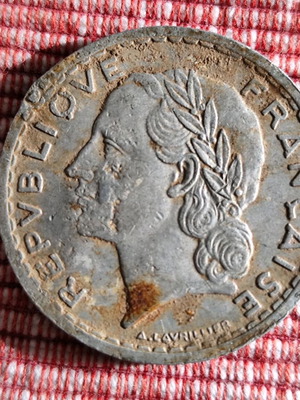 5 Francs coin 1949 used