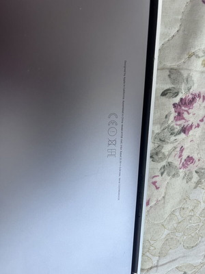 MacBook Pro 13” 2017 A1708 8GB RAM 256GB SSD used, for repair
