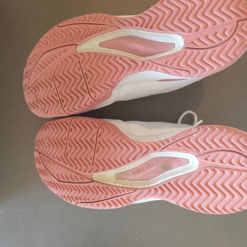 Wilson tennis shoes like new, size 39.5, white athletic