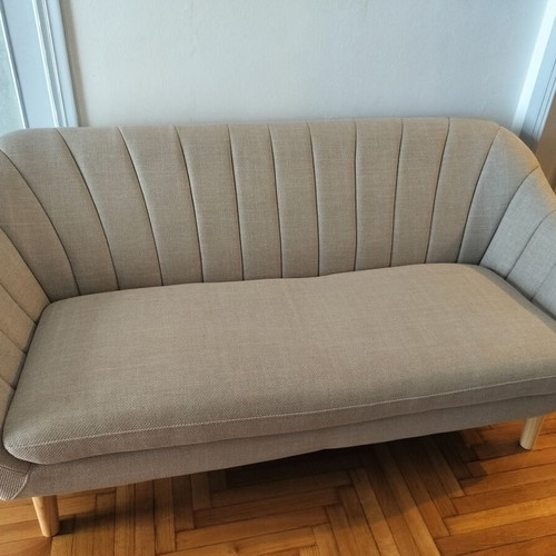 Egedal 2.5-seater sofa beige, like new