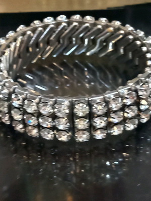 Branded bracelet used, impressive