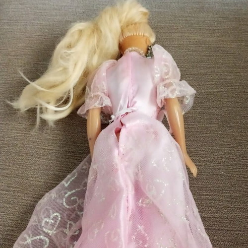 Barbie doll Mattel Bridal Barbie in pink lace wedding dress, like new