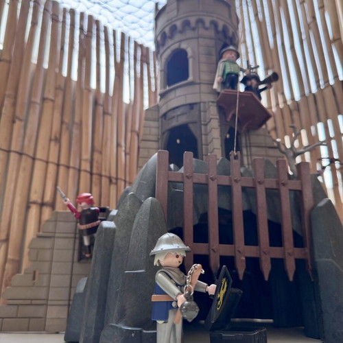 Playmobil 3665 Baron's Battle Tower used medieval playset 1993