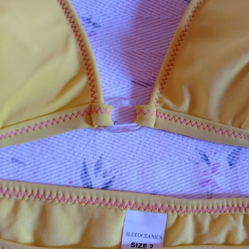 Bikini size M 38 10 yellow new with removable padding