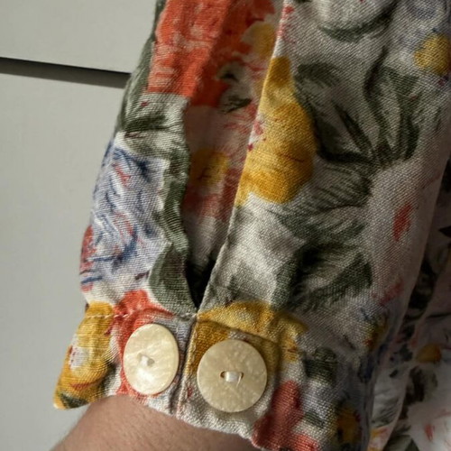 Vintage women shirt viscose M-L like new, multicolor