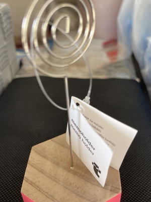 Memo holder new