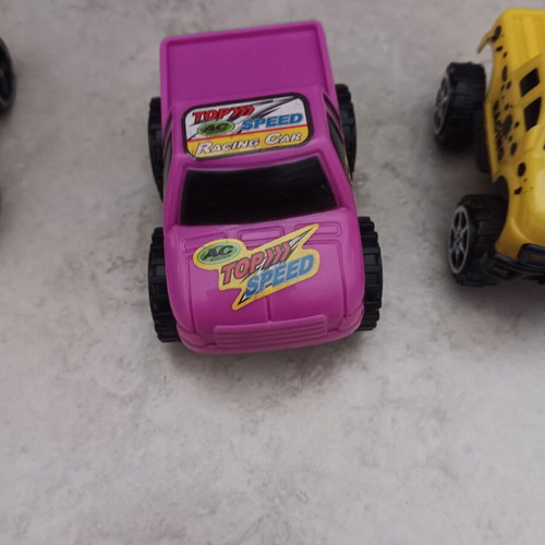 Toy cars used, in very good condition