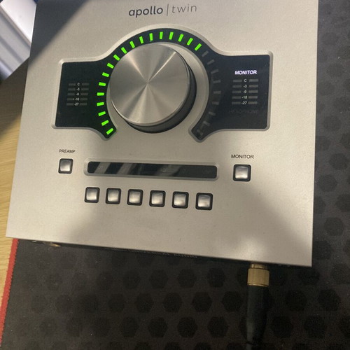 Apollo Twin USB audio interface