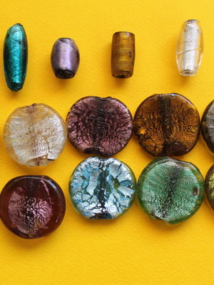 Glass beads set of 15, various sizes for jewelry making