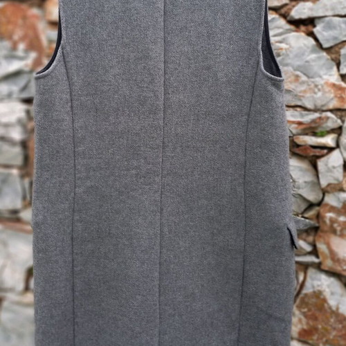 Sleeveless wool coat Zara used, gray, size M
