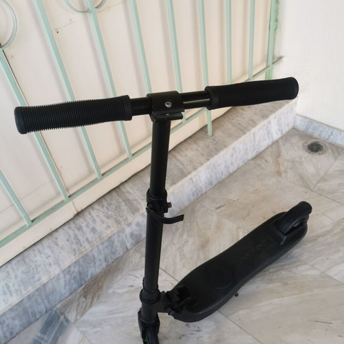Electric Kids Scooter like new, max weight 50 kg, foldable