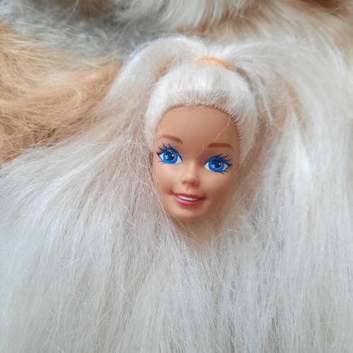 Barbie doll heads lot of 4 original Mattel for restoration