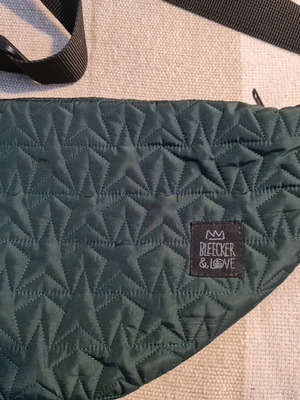 Bleecker & Love Stars Racing Green Mini Belt Bag like new