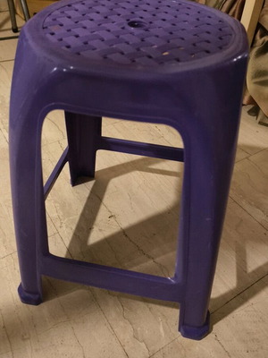 Purple stool like new