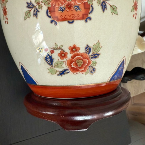 Ceramic table lamp porcelain with handmade floral designs like new