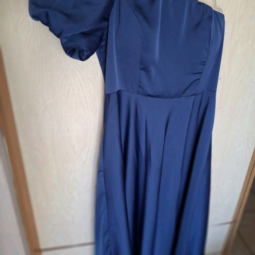 Formal satin dress like new, loose fit, size S