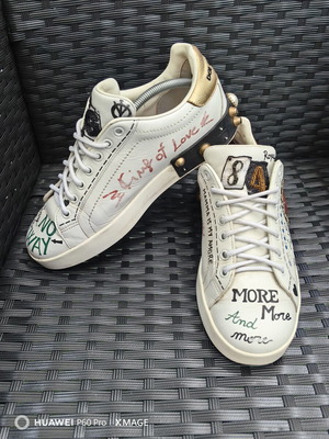 Γυναικεία αθλητικά Dolce & Gabbana μεταχειρισμένα, μέγεθος 40, λευκά