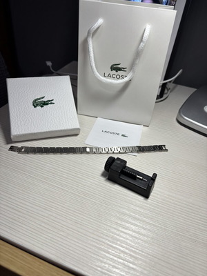 Гривна Lacoste като нова, сива