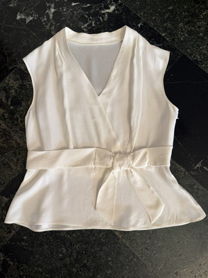 Vintage branded blouse XL white like new