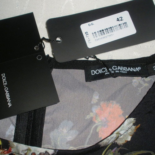 Dolce & Gabbana women's sleeveless top with cherubs and floral print