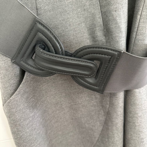 Alice + Olivia wool gray dress size 6 US used