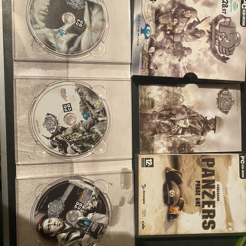 HD Aggenta and Panzers PC games like new
