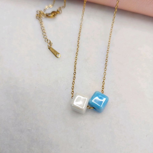 Stainless steel gold plated necklace with ceramic beads, new