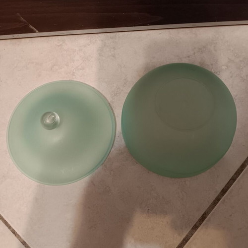 Plastic sugar bowl like new