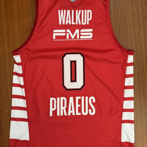 Olympiacos Basketball Jersey Thomas Walkup used, boutique Medium