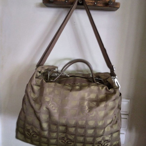 Chanel large shoulder canvas bag like new, authentic vintage