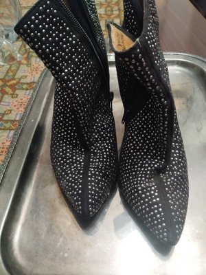 Woman's black ankle boots with studs, size 38, 10 cm heel
