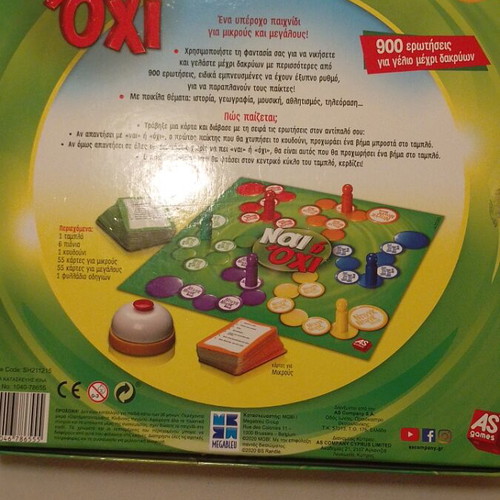 Yes or No board game