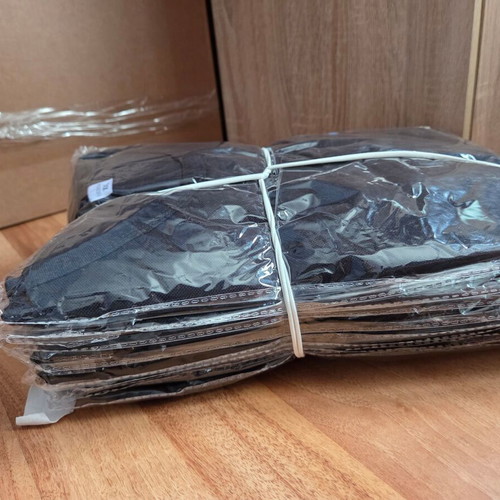 Men's black T-shirts size S/M pack of 10, new