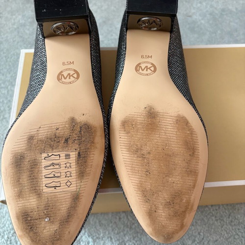 Michael Kors pumps silver like new, size 36.5