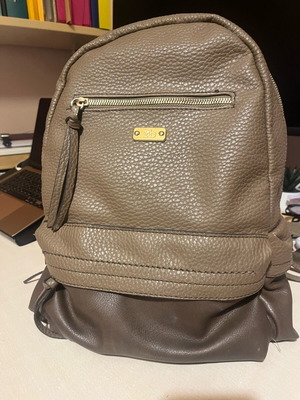 Rocco Barocco leather backpack like new, beige