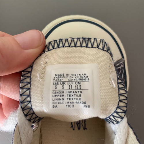 Converse All Star like new, size 21