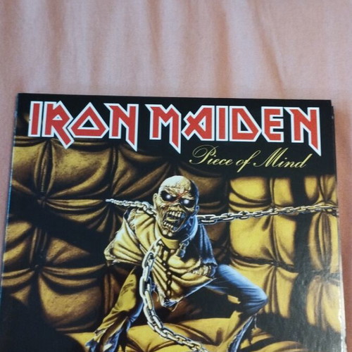 Iron Maiden Piece of Mind CD like new, metal
