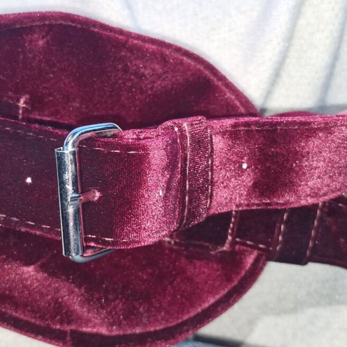 Monki velvet waist bag like new, red