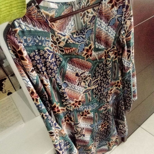Boho dress new with colorful pattern and zipper