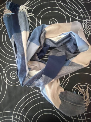 Γυναικείο φουλάρι cashmere style μπλε-μπεζ σαν καινούργιο