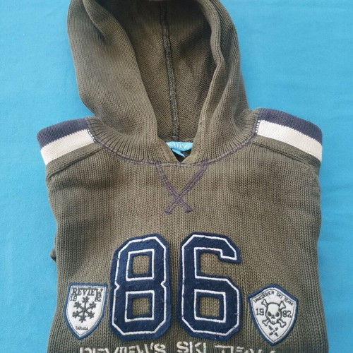 Review knitted kids sweatshirt like new, green olive, size 116-122