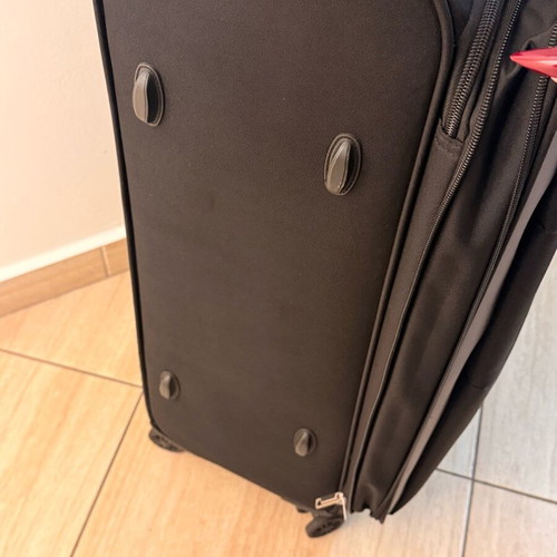 Large wheeled travel suitcase like new, black