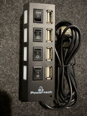 Powertech PT-112 USB 2.0 Hub with 4 Ports and On/Off Switches