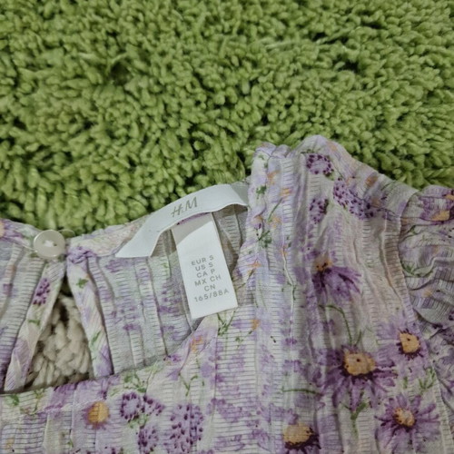 H&M Floral Romantic Peplum Blouse Size S New